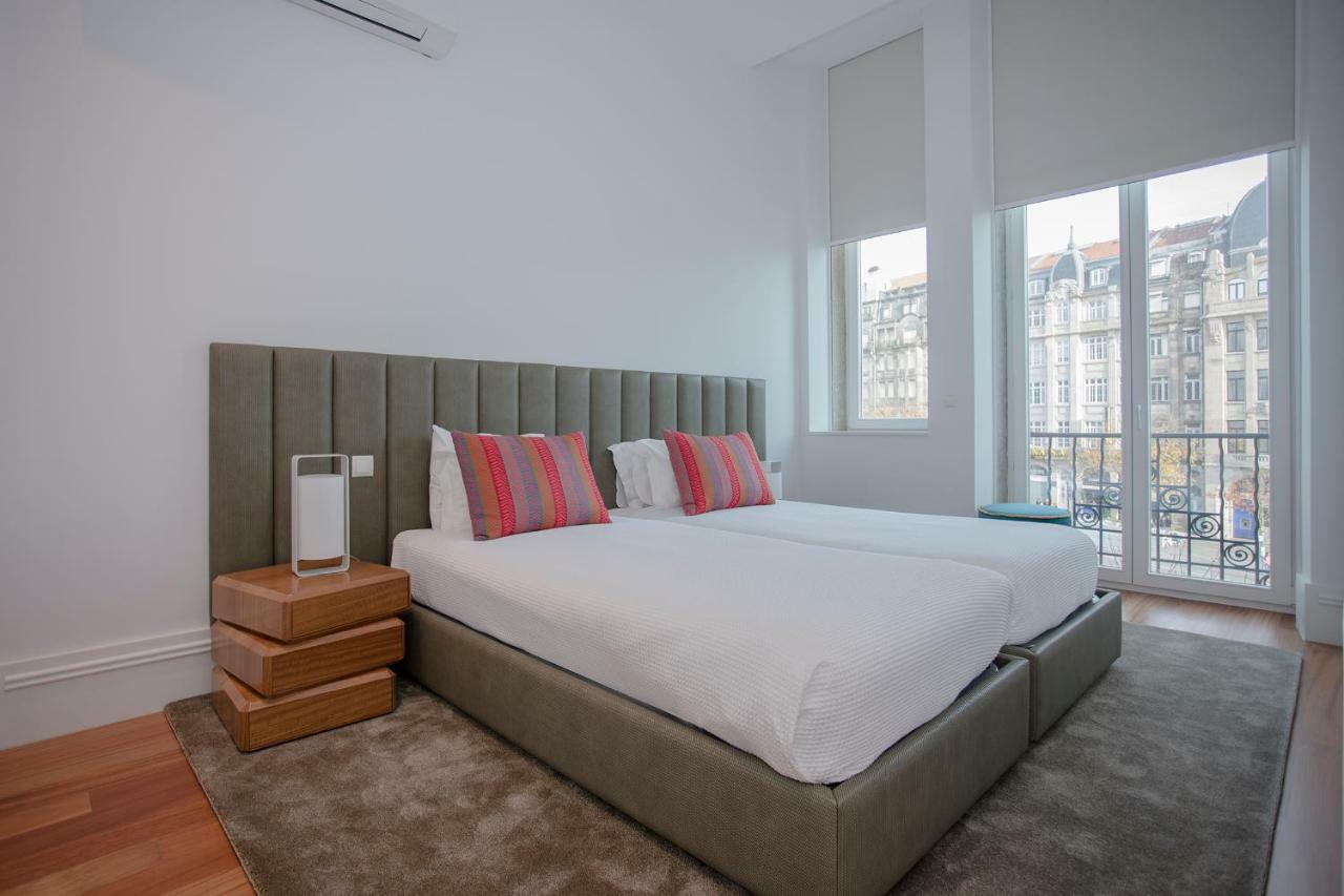 Liiiving In Porto | Aliados Luxury Apartments ภายนอก รูปภาพ